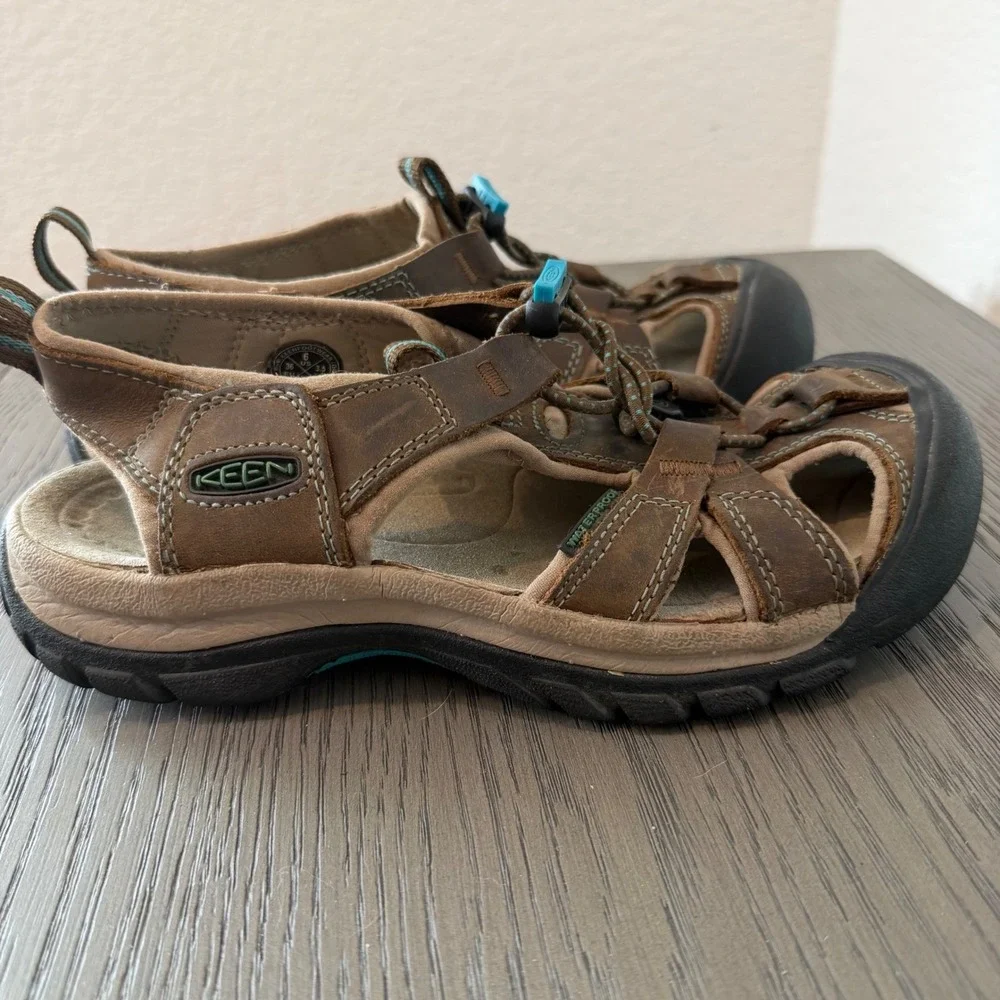 KEEN Whisper Waterproof Leather Hiking Sandals Brown Blue 1003993 Womens 6
